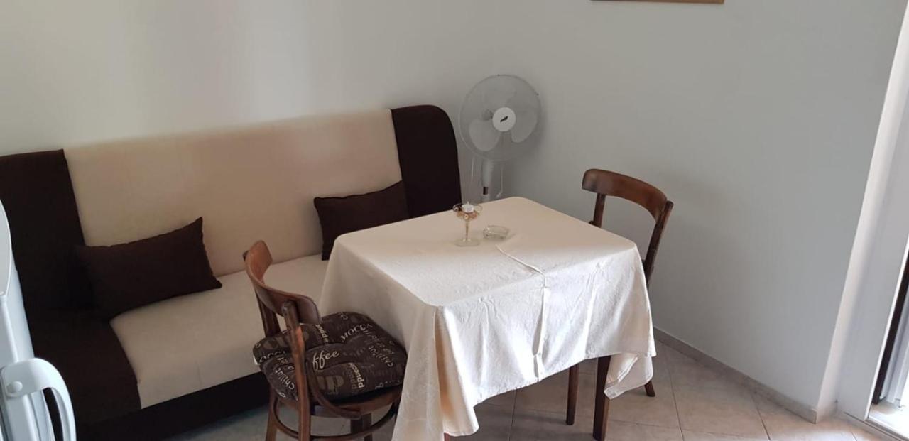 Apartmani Marija Sveta Nedelja  Esterno foto