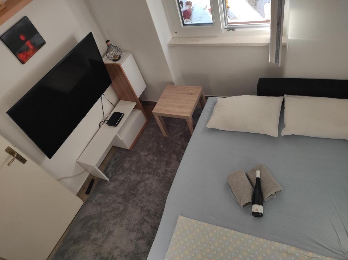 Apartmani Marija Sveta Nedelja  Esterno foto