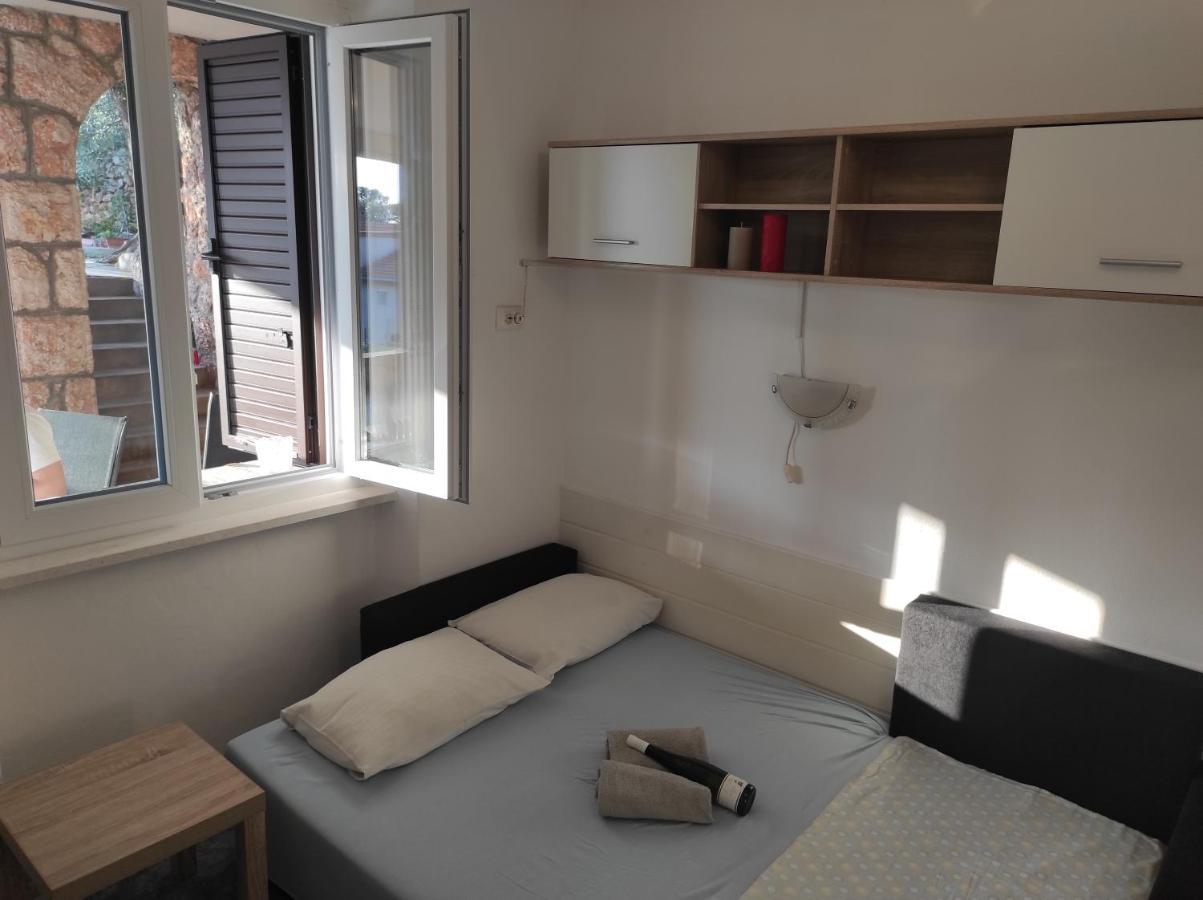 Apartmani Marija Sveta Nedelja  Esterno foto