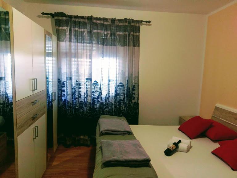 Apartmani Marija Sveta Nedelja  Esterno foto