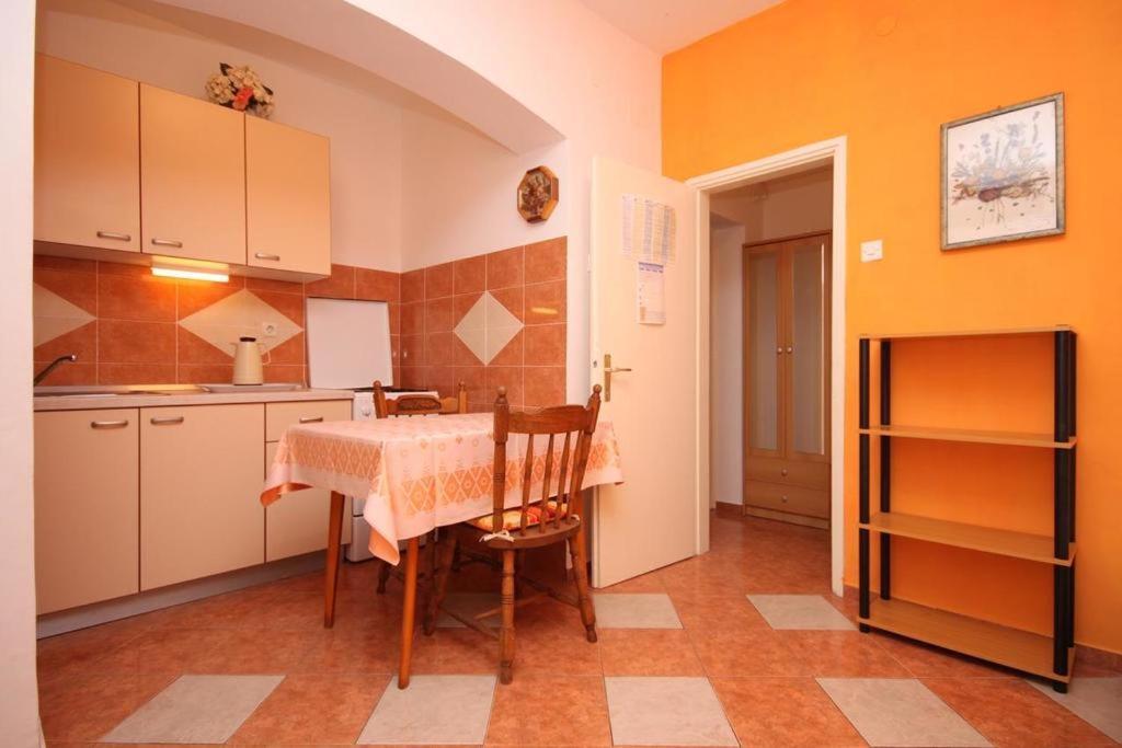 Apartmani Marija Sveta Nedelja  Esterno foto